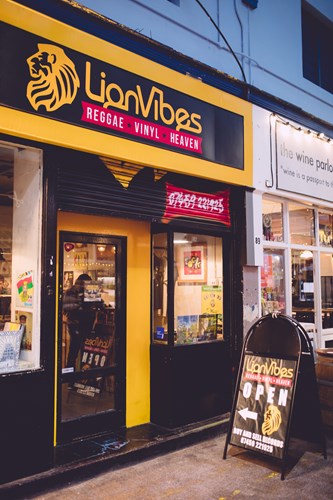 Store Image